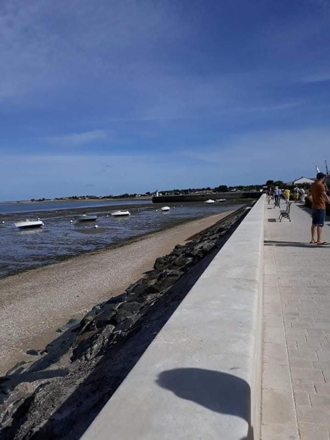 Ocean Campagne Liberte Bed & Breakfast Aigrefeuille-dʼAunis Exterior foto