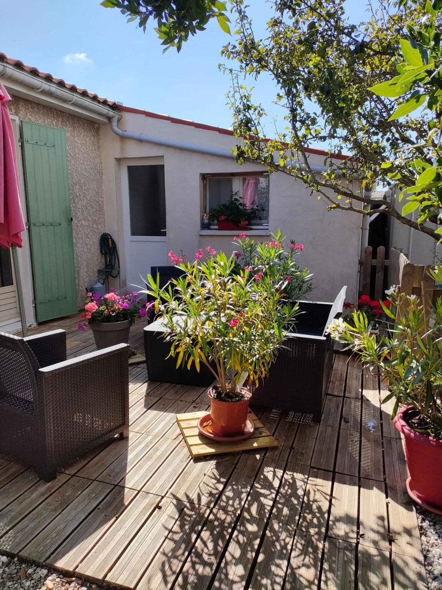 Ocean Campagne Liberte Bed & Breakfast Aigrefeuille-dʼAunis Exterior foto